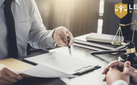 How a Small Business Lawyer in Brisbane can transform your legal front?