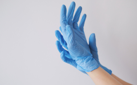 Japan Medical Gloves Market: Surging Demand & Future Outlook (2024-2032)