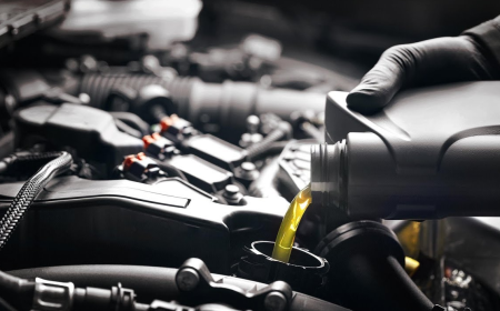 Signs Your Car Needs an Oil Change (Don’t Ignore These!)