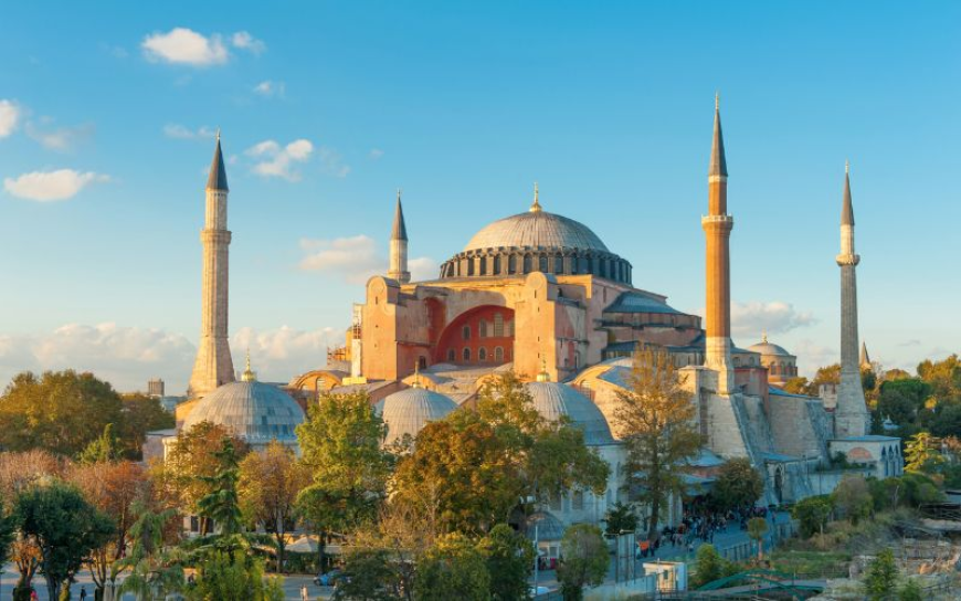 6 Beautiful Mosques to Visit in Turkey