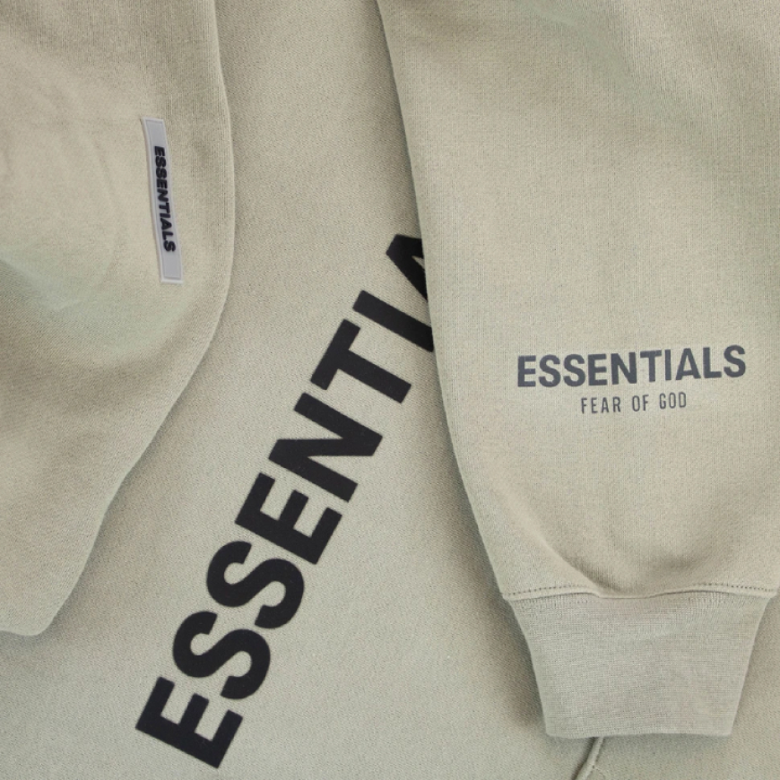 Essentials Hoodie: The Rise of Minimalist Streetwear