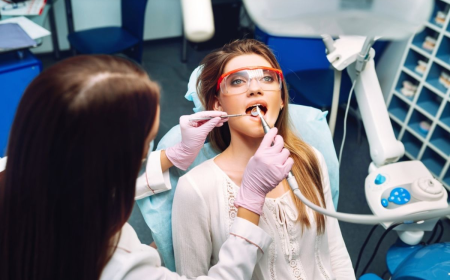 How Dental Clinics Help Maintain Long-Term Gum Health