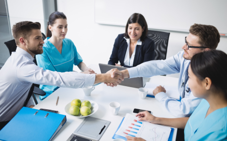 Clinical Communication and Collaboration Market Size, Share & Forecasts To 2033