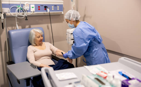 Why Is It Crucial To Find A Top Cancer Specialist In Singapore?