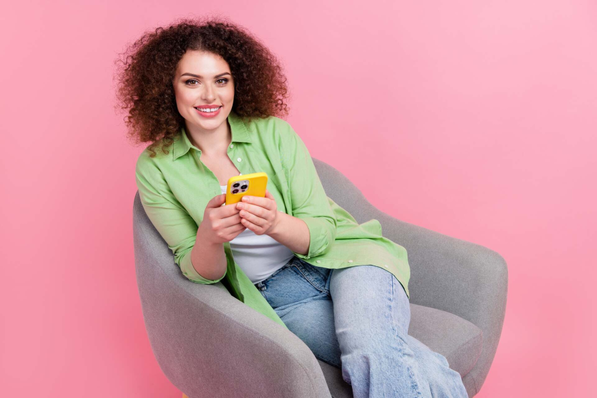 What Does CF Mean on Instagram? A Complete Guide to the "Close Friends" Feature