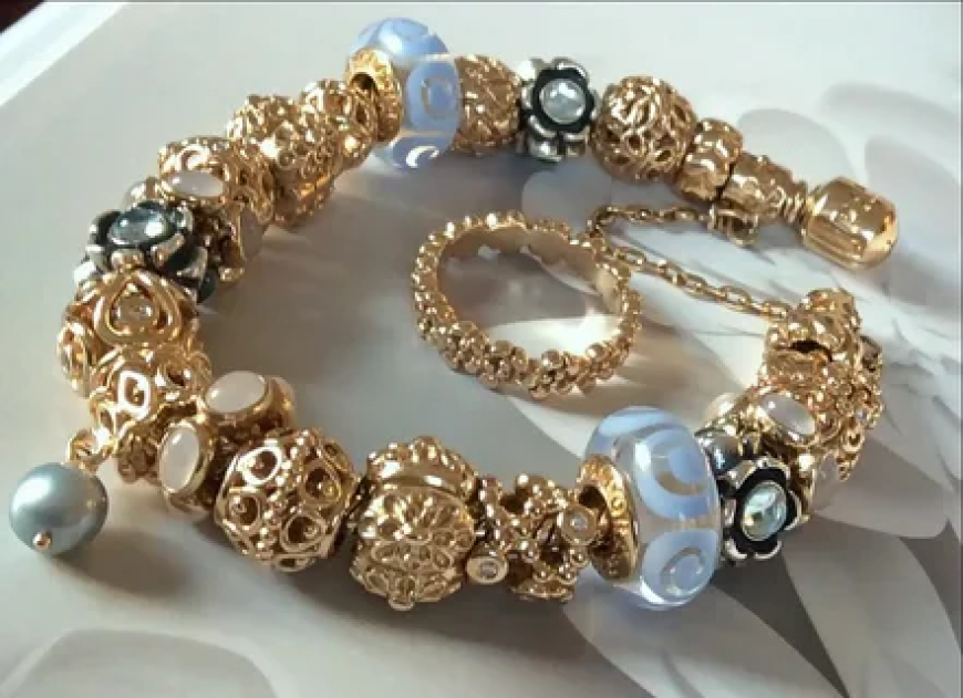Where to Buy Pandora Gold Charm Bracelets in Downtown Toronto