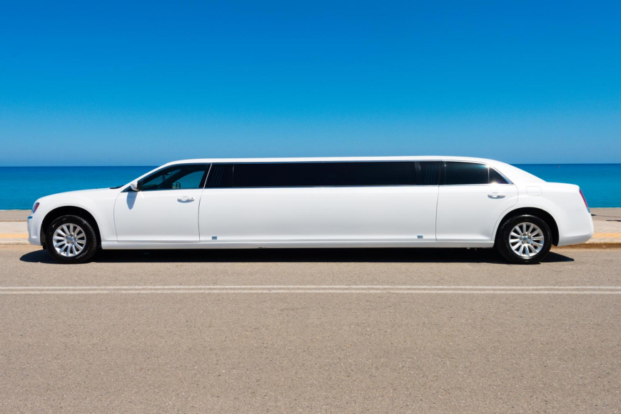 Why Evanston Chooses Us for Limo Rental Services