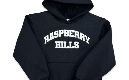 Raspberry Hills Clothing: A New Era in Modern Apparel