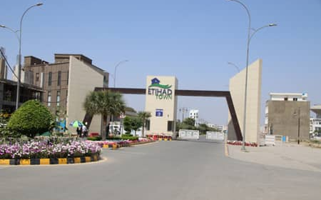 Looking to Book in Etihad Town Lahore Phase 3 with a 3-Year Installment Plan?