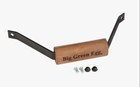 Big Green Egg: Elevate Your Outdoor Cooking with Fireside Appliance