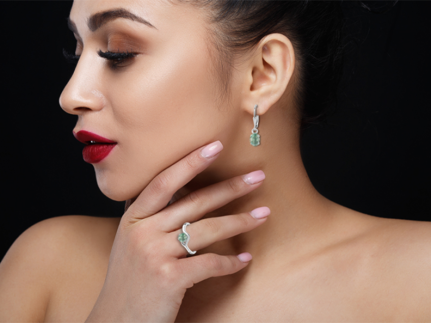 Green Kyanite Jewelry Has a Secret Charm You May Not Know