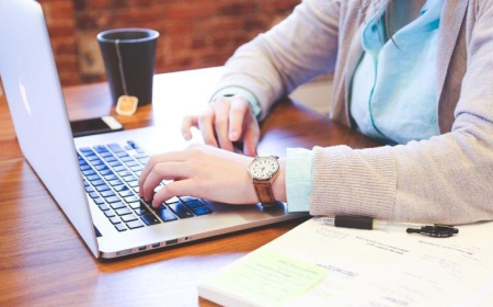 Online Class Assignment Services in 2025: The Smarter Way Nursing Students Are Crushing Deadlines and Boosting Grades