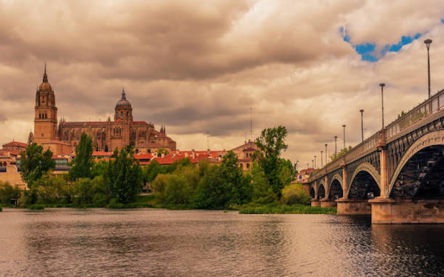 10 Best Cities to Visit in Spain for an Unforgettable Trip in 2025