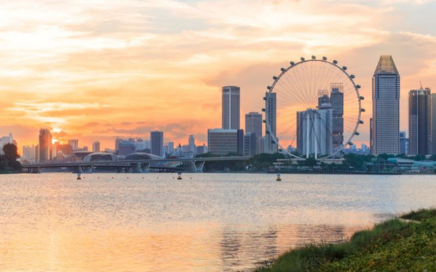 شهر العسل في سنغافورة من الإمارات: دليل السفر لمدة 7 أيام