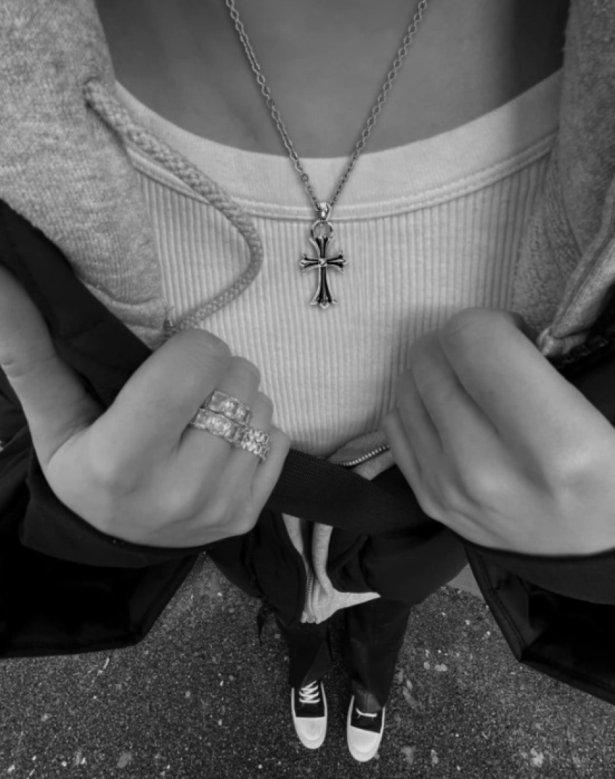 How Did Chrome Hearts Jeans Become Part of Everyday Talk?