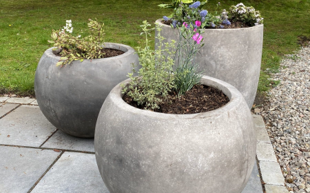 Timeless Elegance: Choosing the Right Planters for Your Garden
