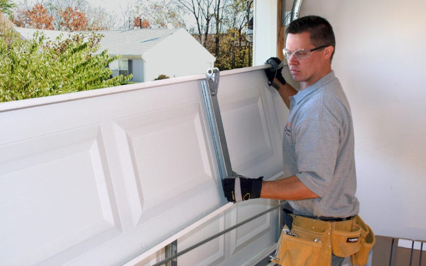 Why Same Day Garage Door Repair in Azusa Saves You Time and Stress
