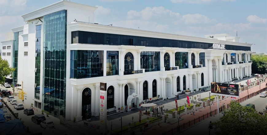 Omaxe Chandni Chowk Delhi: A Modern Commercial Hub in the Heart of the City