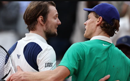 Jannik Sinner vs Alexander Bublik: US Open Drama at Arthur Ashe Stadium