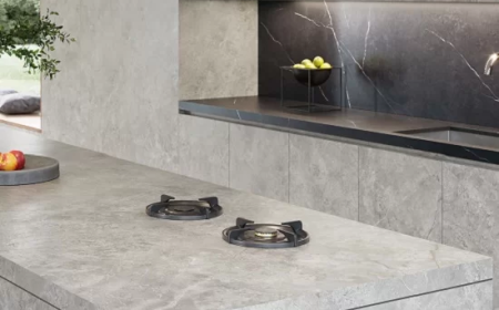 Calacatta Gold Quartz Worktop Marrying Luxury and Finesse