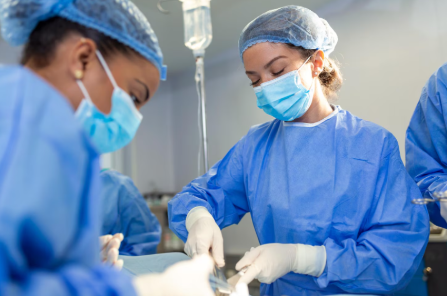 What Evidence Supports the Effectiveness of Maximum Fidelity Surgical Simulations?