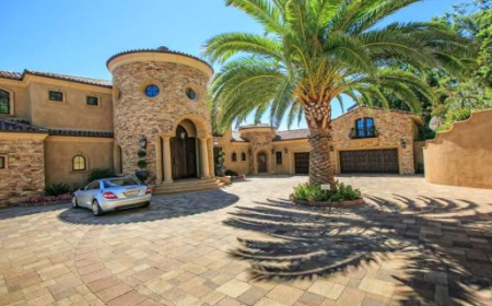 How to Choose the Right Paver Company in Huntington Beach for Your Home