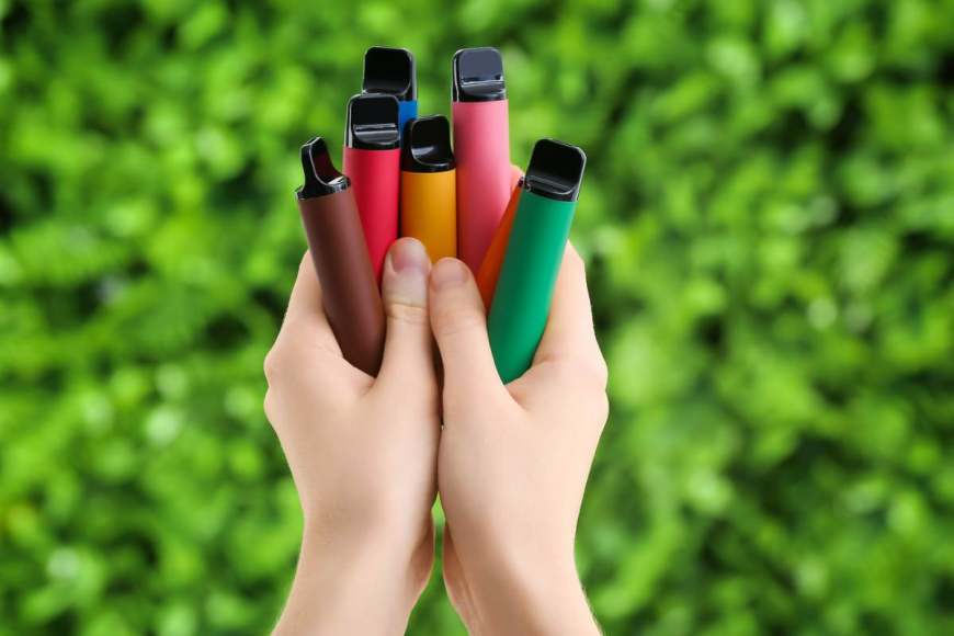 Vaping Etiquette: Do’s and Don’ts in Public Spaces