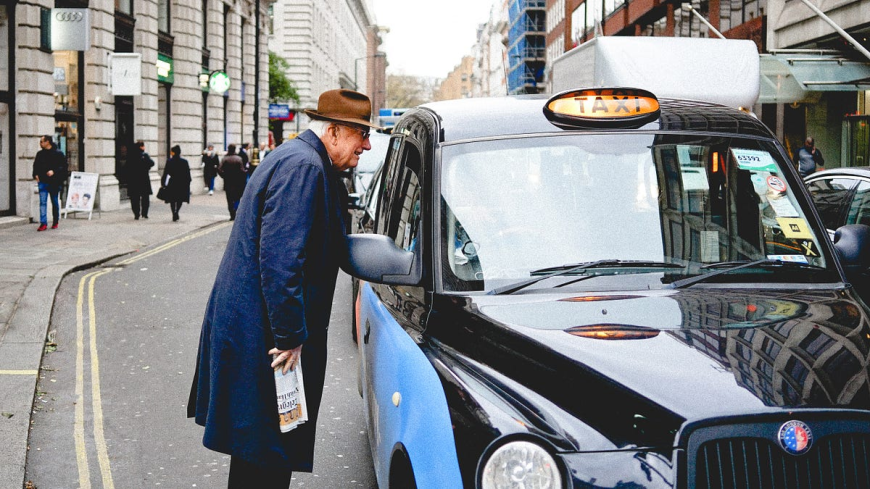 Taxi Licensing Solicitors: Expert Legal Support for UK Taxi Drivers