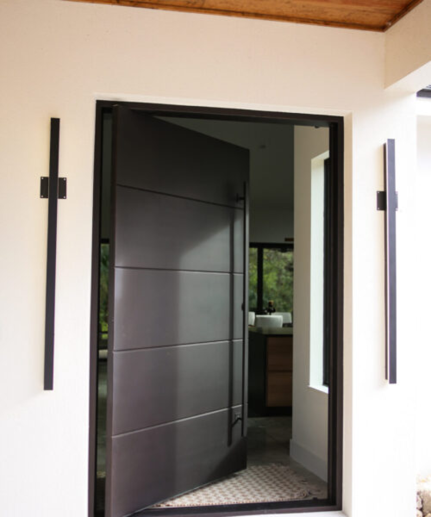 Refreshing spaces with pivot doors in Florida 