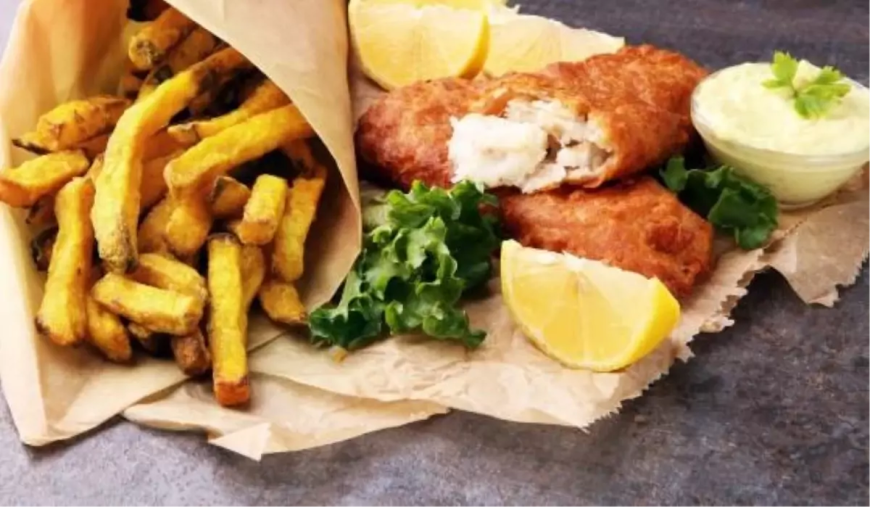 What Packaging Tips Should Restaurateurs Use for Custom Fish and Chip Paper?