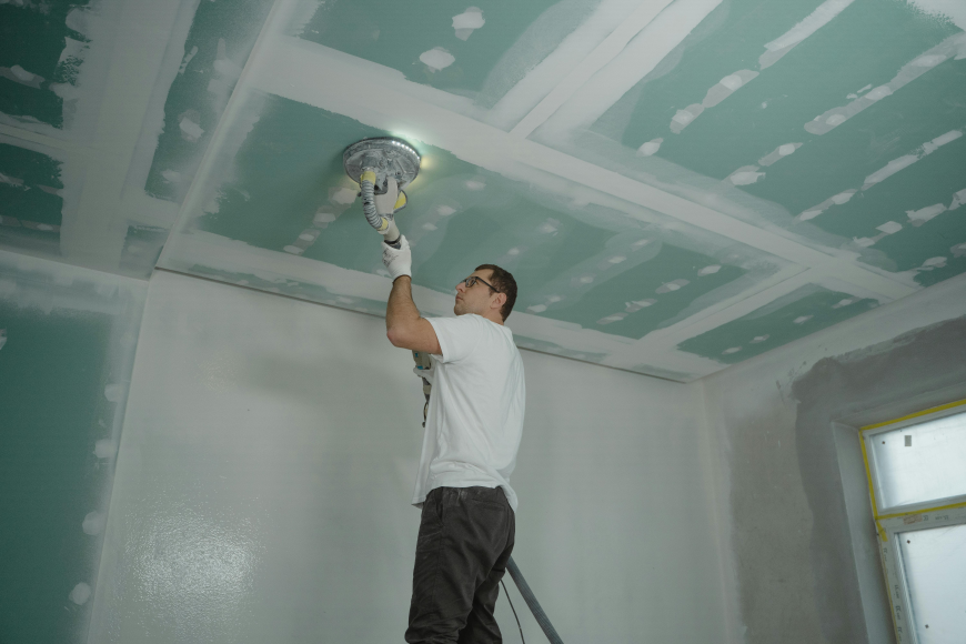 Why Homeowners Trust Experts for Seamless Wall and Ceiling Restoration