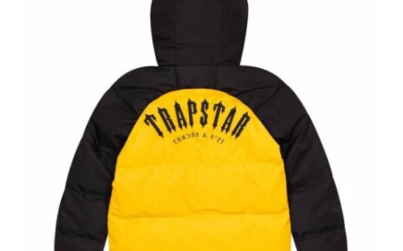 Trapstar Fashion: Streetwear Crafted for City Culture and Edge