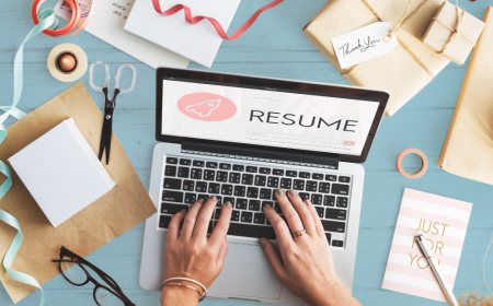 Human Expertise Behind Every Professional Resume in Canberra