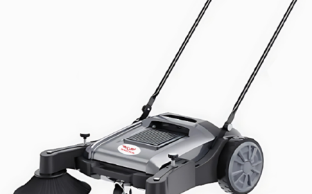 Use the reliable Best Sweeper Machine from Dynaclean Industries to keep industrial spaces cleaner