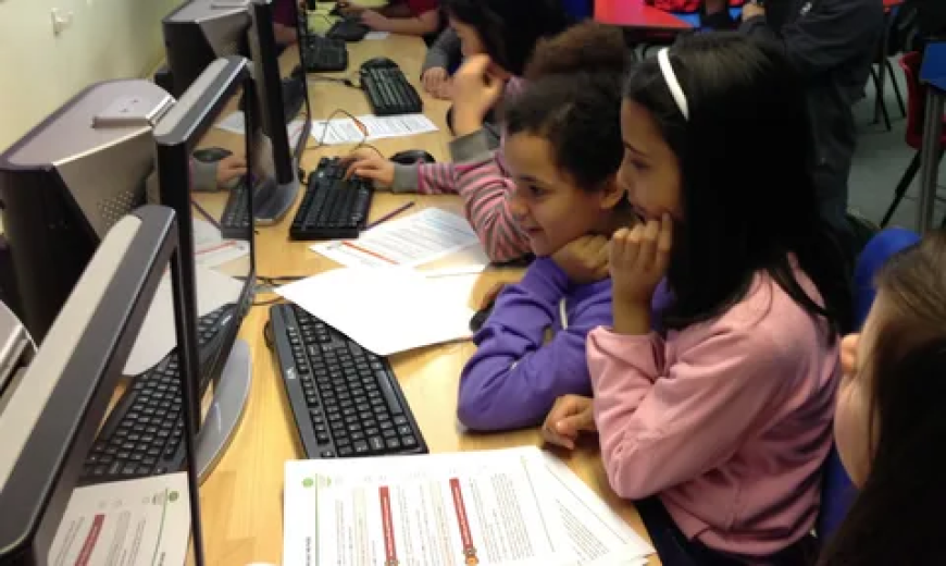 Why gostudy.ae Is the Smartest Study Resource for UAE Students in 2025