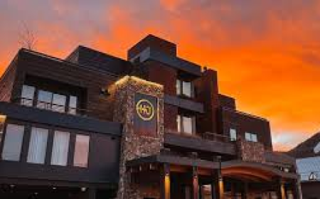 Hotel Jackson: A Refined Luxury Stay in the Heart of Jackson Hole, Wyoming