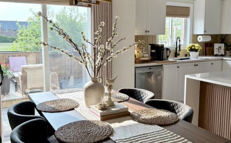 Café Curtains: Soft Character and Everyday Charm Styled as Pink Colour Curtains