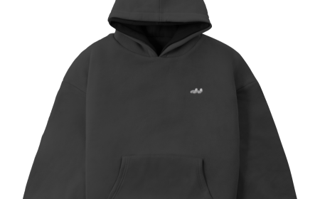 Deputy Department Clothing: Setting Standards for Authority and Performance