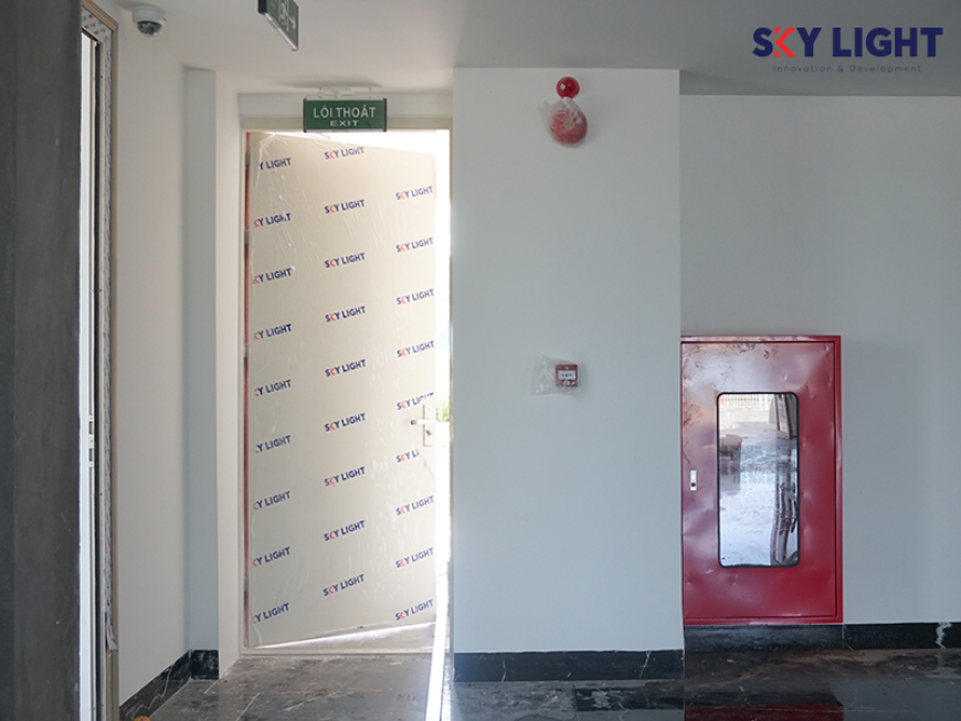 TOP 7 Ưu Điểm Vượt Trội Của Cửa Thép Chống Cháy Sky Light