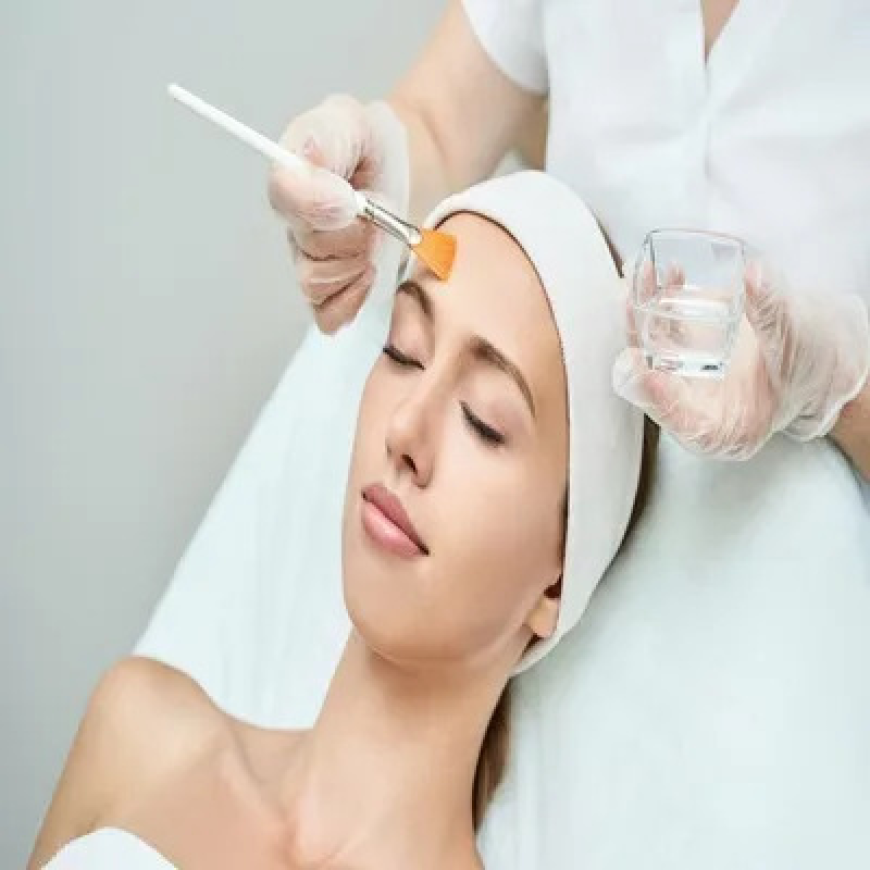 How Vagina Chemical Peels in Dubai Work: What to Expect
