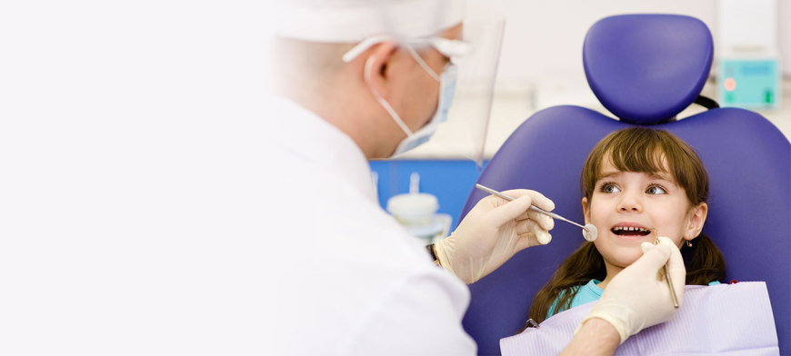 Say goodbye to dental problems: Why Family dentistry is essential for your good oral health?