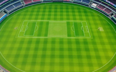 What Equipment or Facilities Come with Cricket Turf Booked on Turf2Play