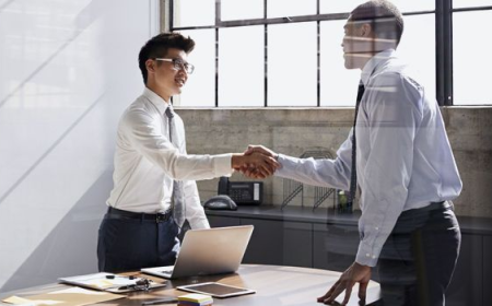 In-House vs. Outsourced NOC in 2026