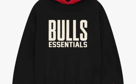 Essentials Clothing in Canada: Real Comfort