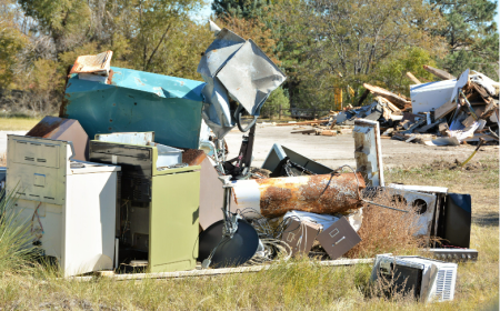 Safety First: Why Hiring Professionals Beats DIY Junk Disposal Every Time