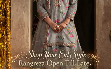 Buy the Best Summer Dresses & Fabrics for Tan Skin & Petites (Pakistan Guide)