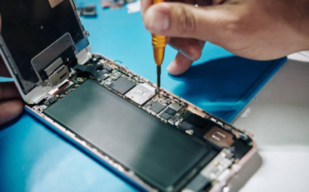 Phone Glass Repair Services: Everything You Need to Know Before Booking