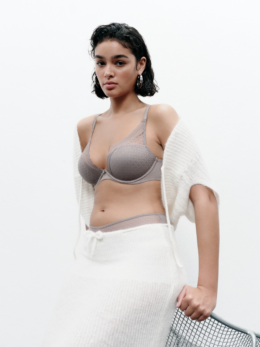 Women’s Bras in Bethesda, MD: Where to Find the Perfect Fit