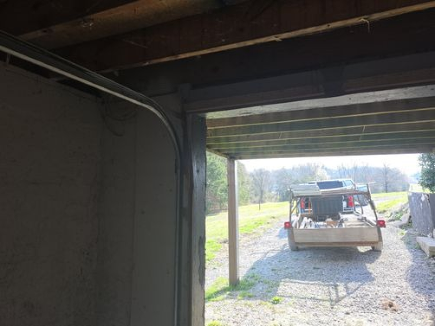 The Most Popular Colors for New Garage Doors in Hendersonville, TN