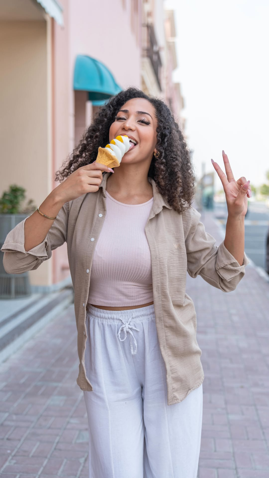 Yummy Frozen Treats to Refresh Your Summer Moments